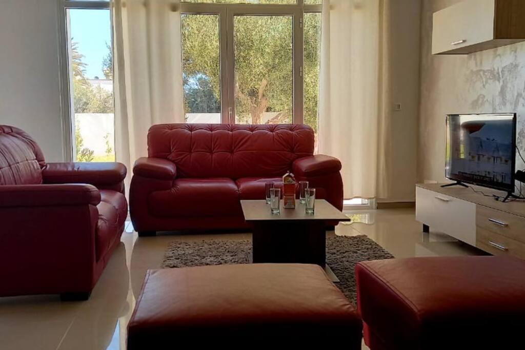 Magnifique Villa Avec Piscine Sur L'Ile De Djerba Pour Vacances Arkou المظهر الخارجي الصورة